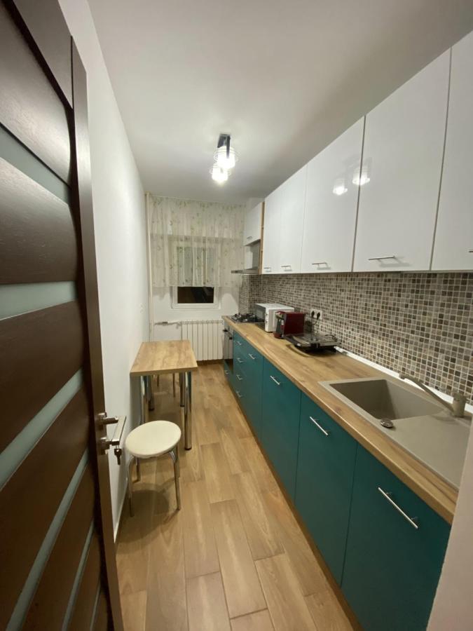 Turquoise Studio Nerva Traian Boekarest Buitenkant foto