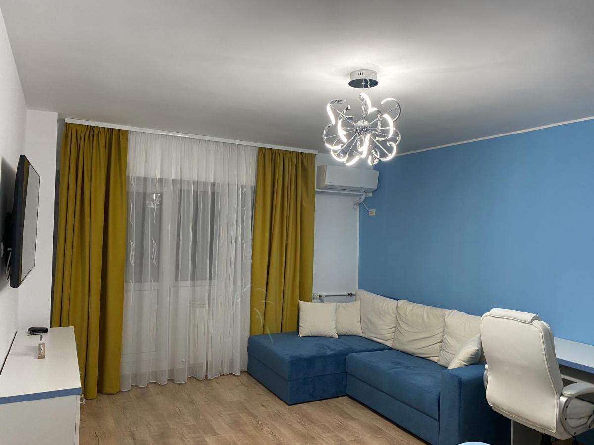 Turquoise Studio Nerva Traian Boekarest Buitenkant foto